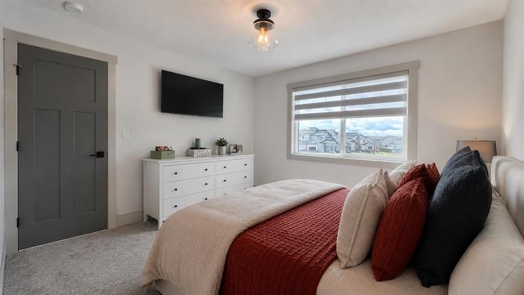 8606 72 Avenue  - Photo 32