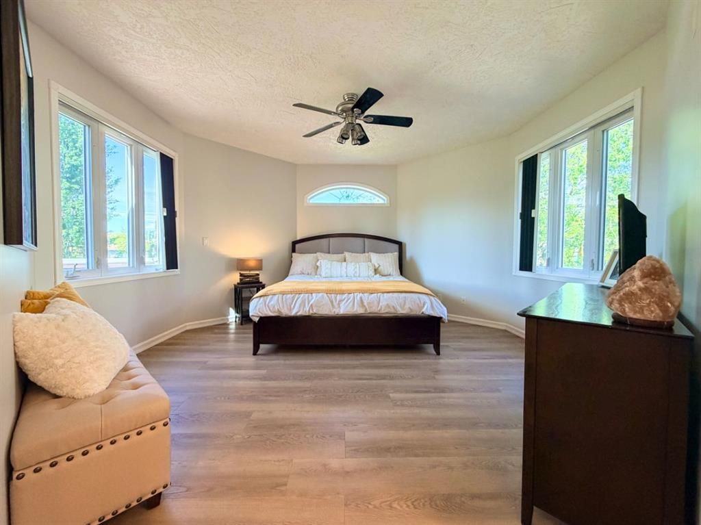 10221 74 Avenue  - Photo 16