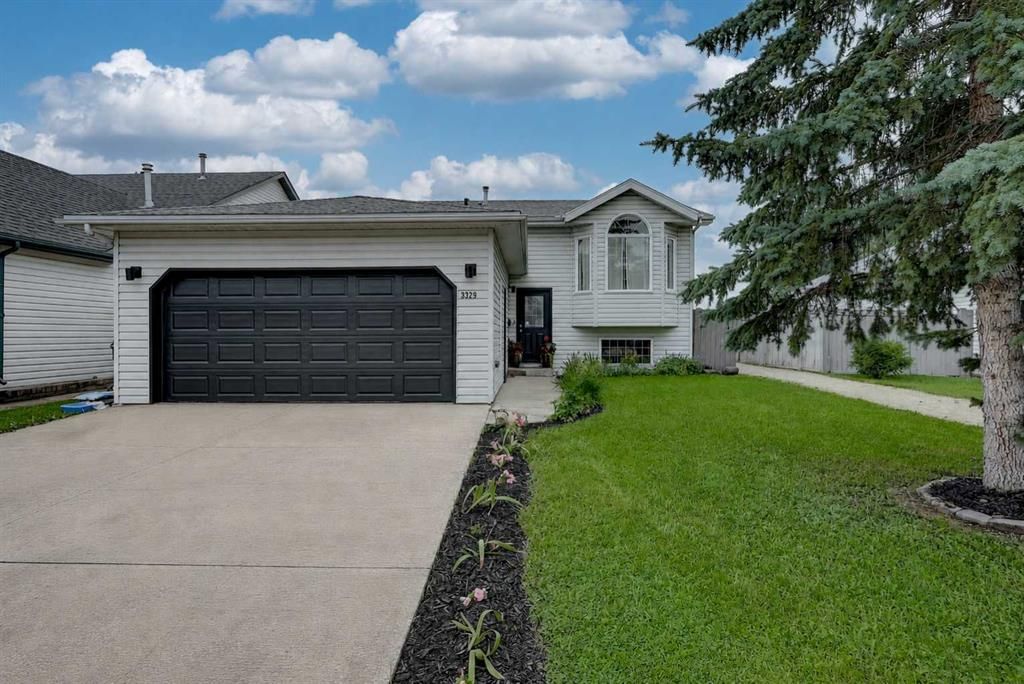 9329 69 Avenue - Photo 1