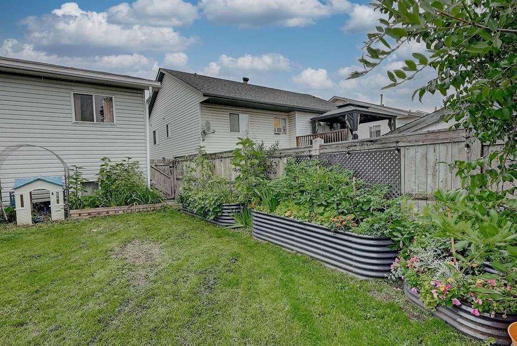 9329 69 Avenue  - Photo 34
