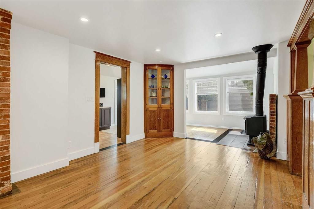 918 5 Avenue  - Photo 10