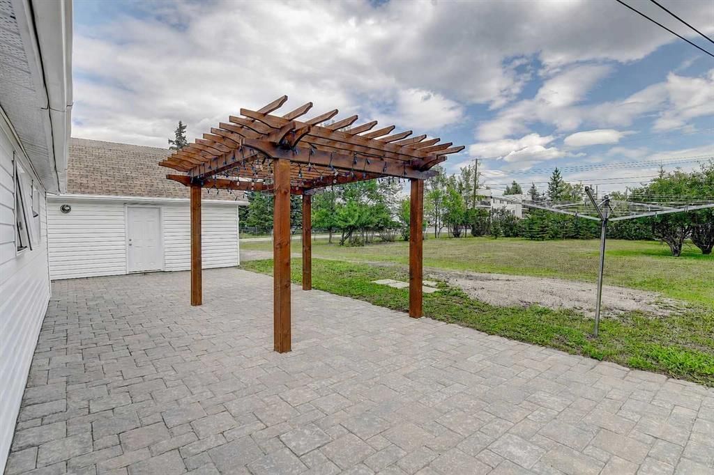 918 5 Avenue  - Photo 31