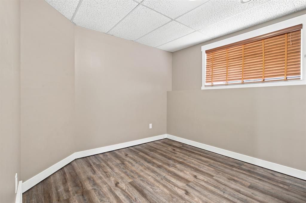 11551 75 Avenue  - Photo 19