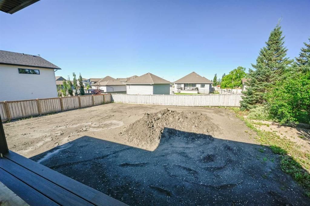 15720 106 Street  - Photo 39
