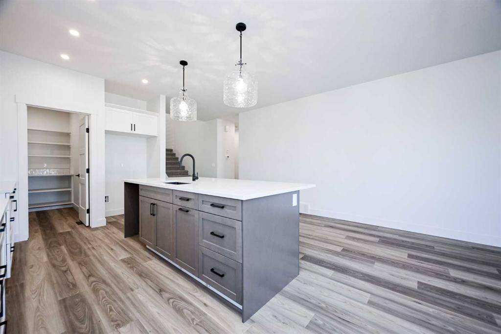 15720 106 Street  - Photo 9