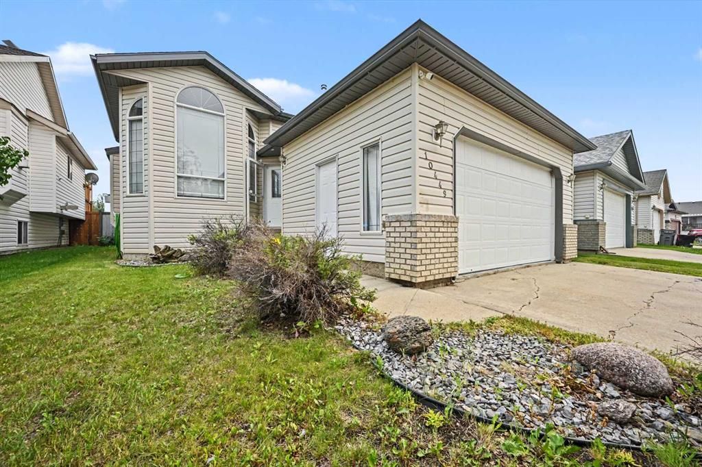 10449 122 Avenue  - Photo 3