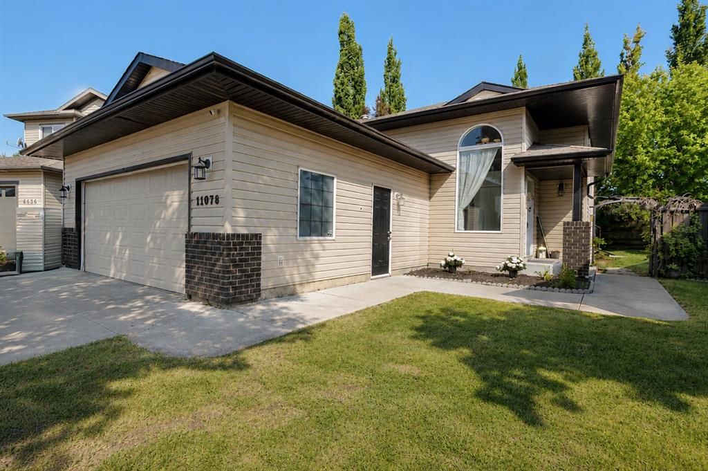11078 67 Avenue  - Photo 1