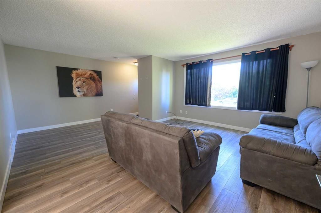 9413 123 Avenue  - Photo 17