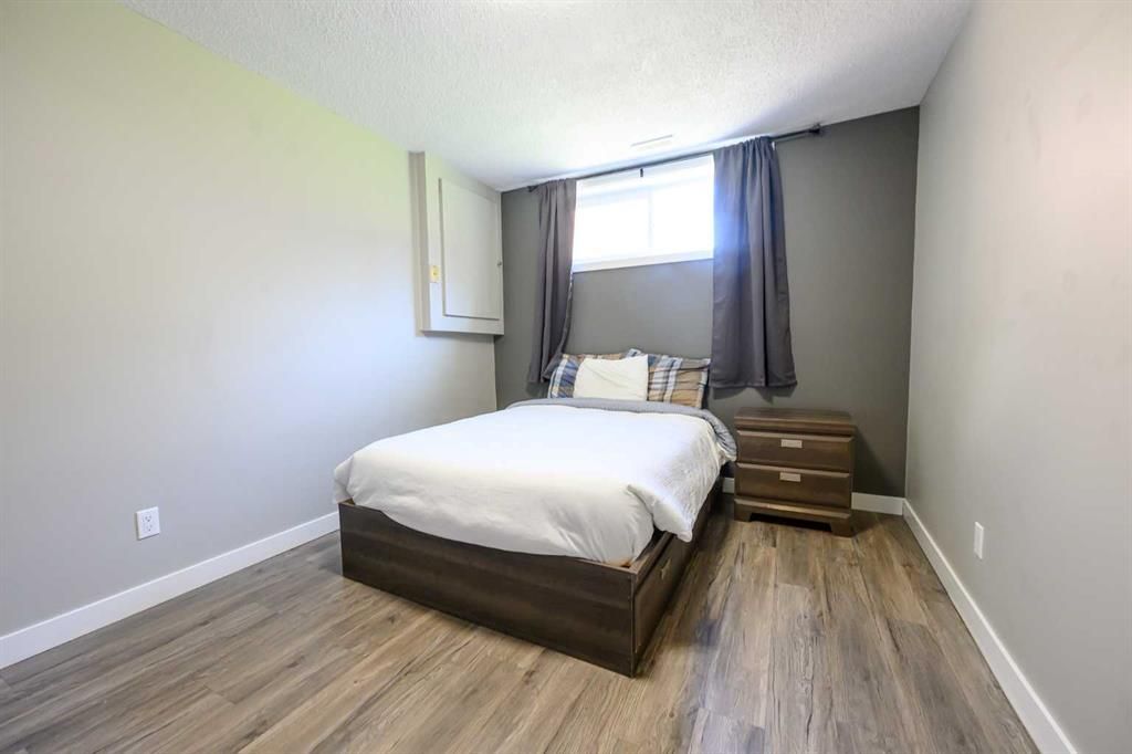 9413 123 Avenue  - Photo 31