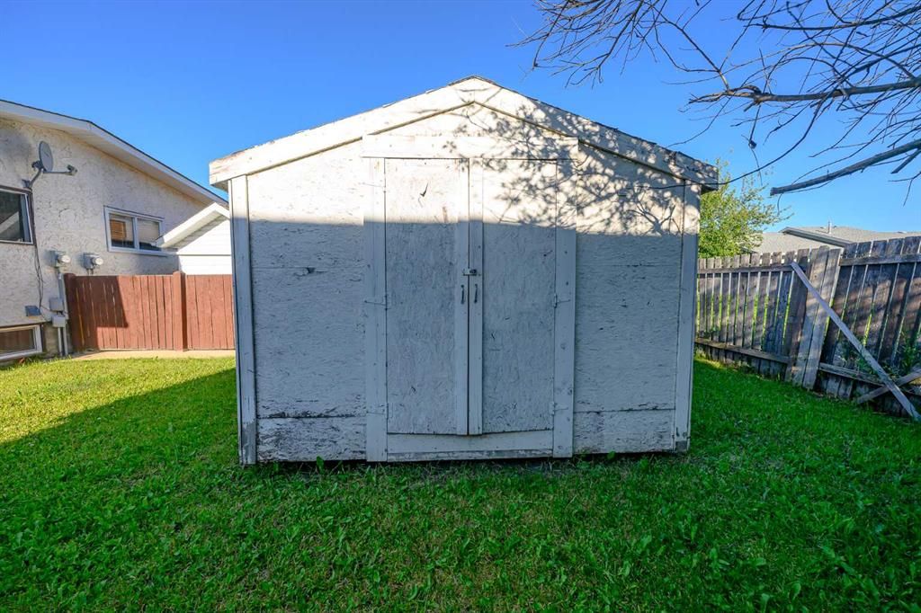 9413 123 Avenue  - Photo 36