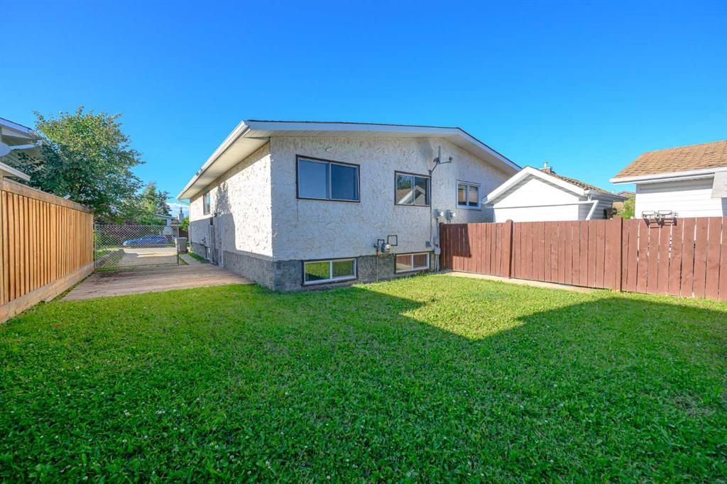 9413 123 Avenue  - Photo 38