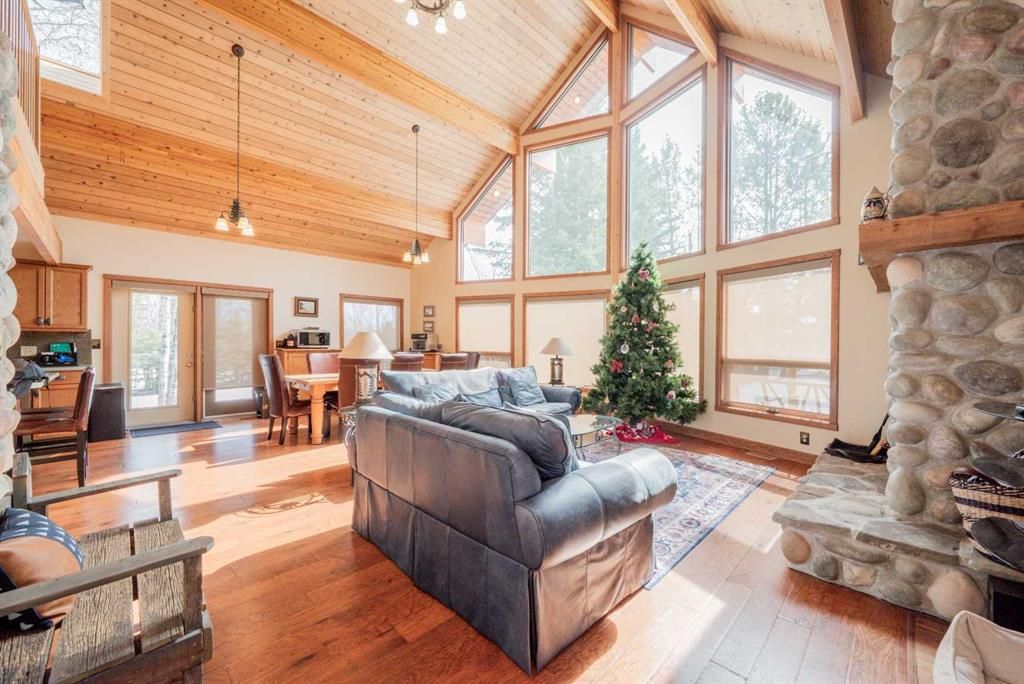 118, 70544 Range Road 243   - Photo 8
