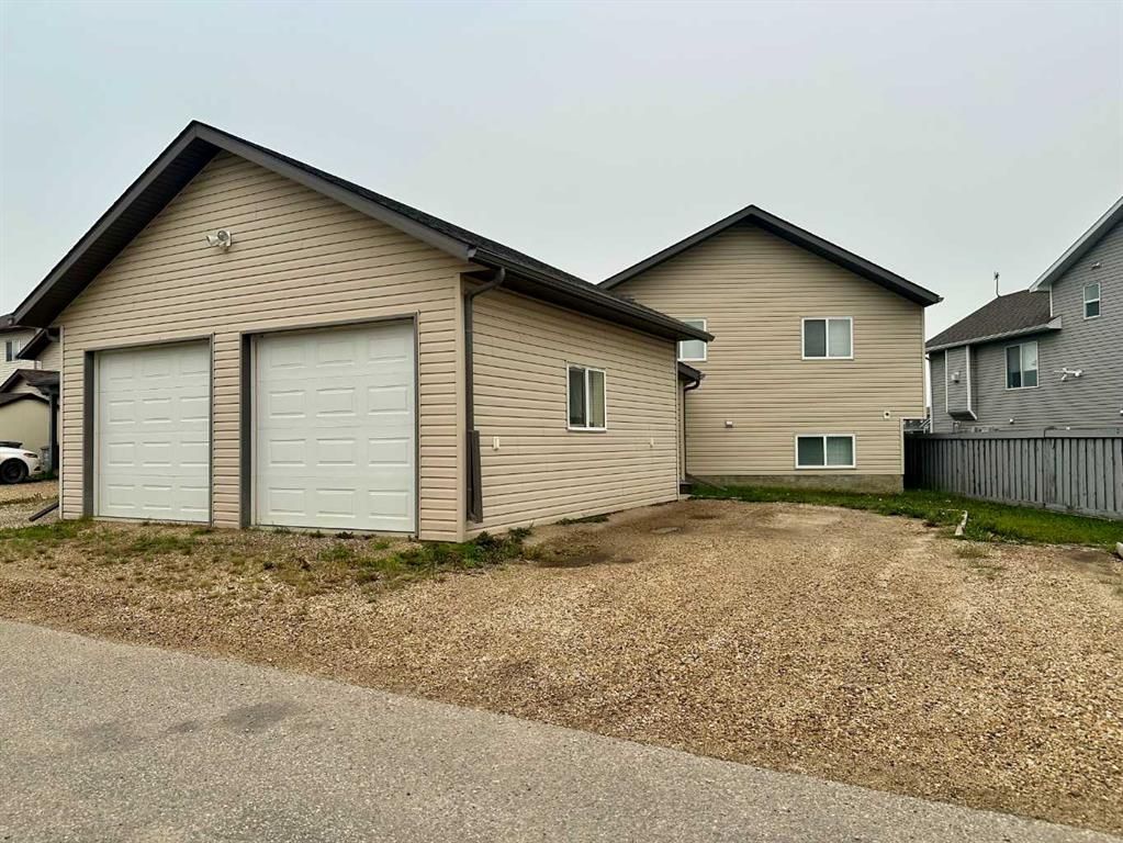 11515 75 Avenue  - Photo 3