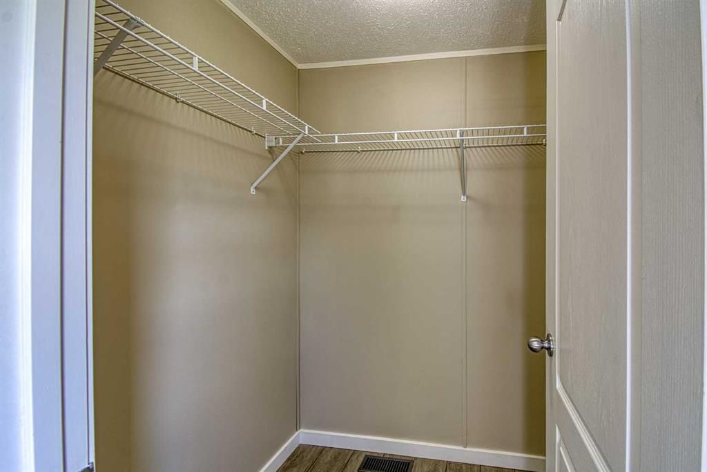 9507 108B Avenue  - Photo 20