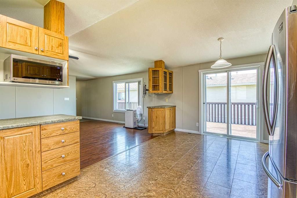 9507 108B Avenue  - Photo 7