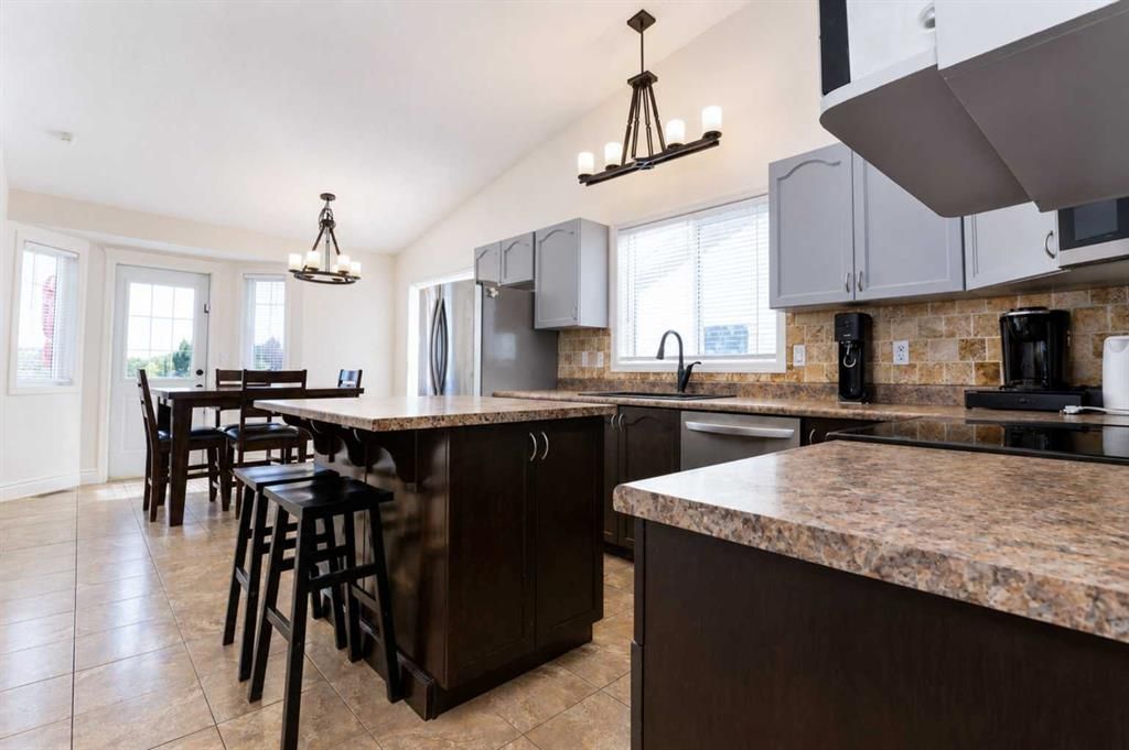 9306 113A Avenue   - Photo 7