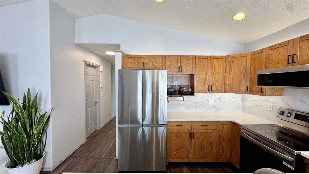 8833 67 Avenue  - Photo 8