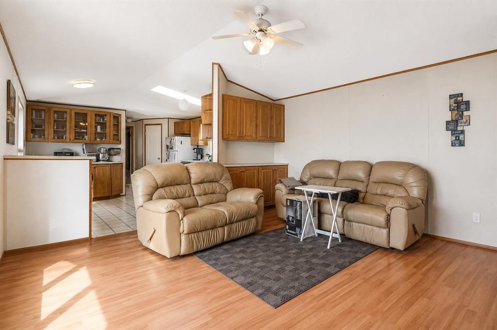 220 Silverpointe Drive - Photo 3