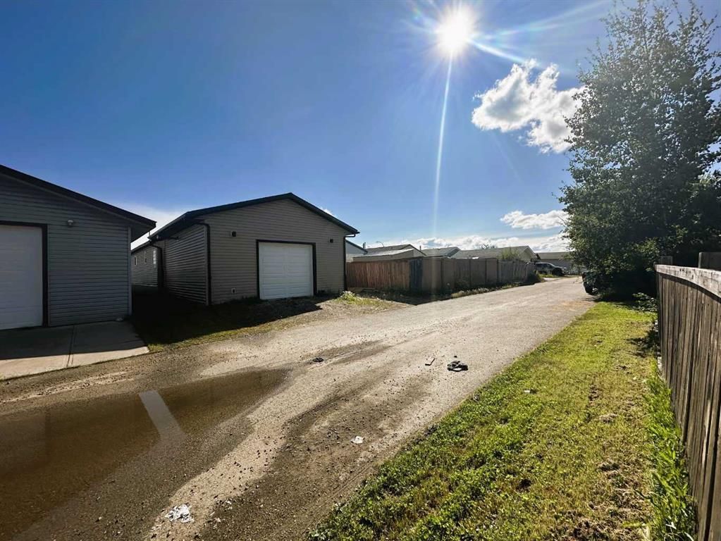 8803 86 Avenue  - Photo 35