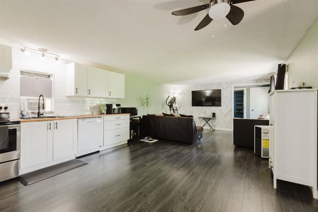 9709 107 Avenue  - Photo 11