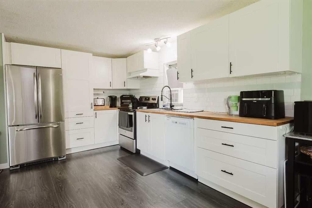 9709 107 Avenue  - Photo 12