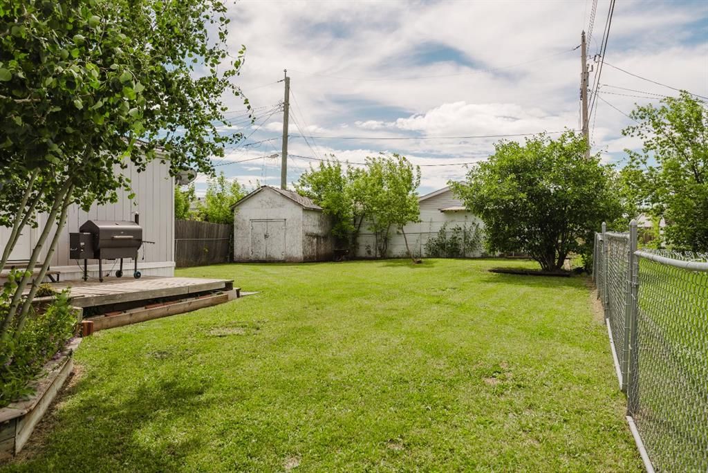 9709 107 Avenue  - Photo 21