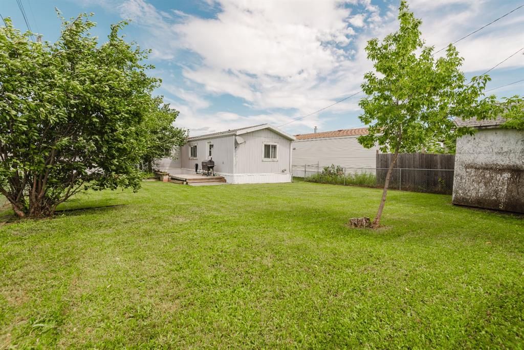 9709 107 Avenue  - Photo 26