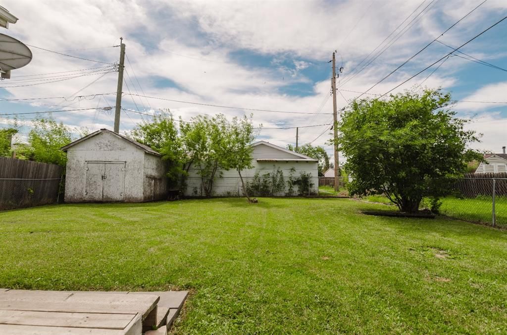 9709 107 Avenue  - Photo 27