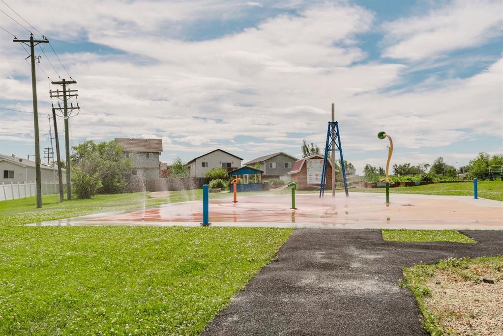 9709 107 Avenue  - Photo 30