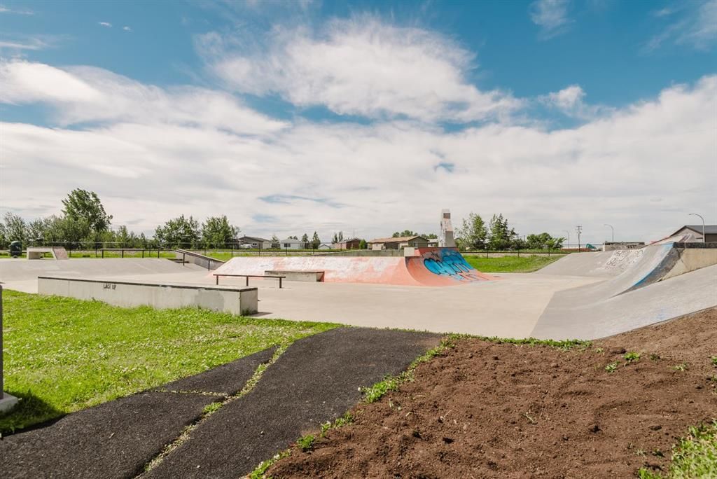 9709 107 Avenue  - Photo 31