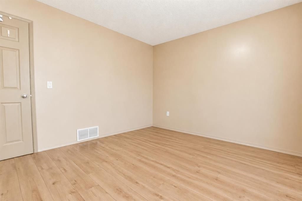 12830 94 Street  - Photo 10