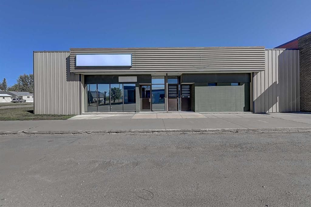 10030 101 Avenue  - Photo 1