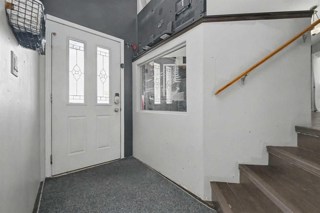 8 Pinnacle Way - Photo 4