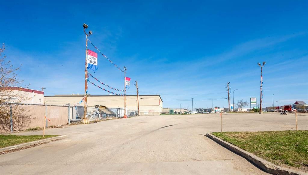 9908 113 Avenue   - Photo 4