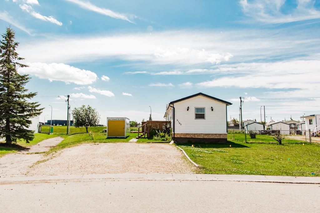 9705 108 Avenue  - Photo 2