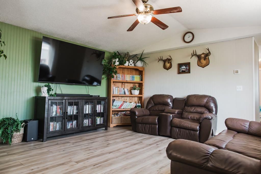 9705 108 Avenue  - Photo 7