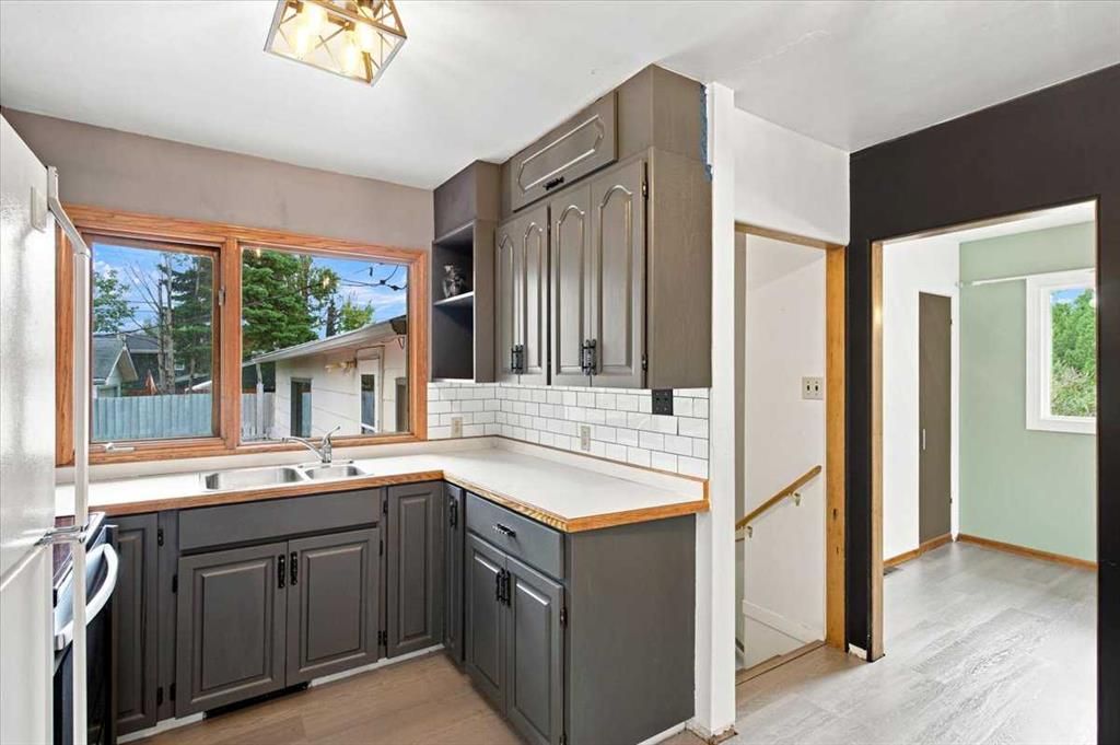 10281 111 Avenue  - Photo 9