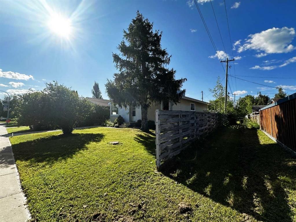 9541 88 Avenue  - Photo 12