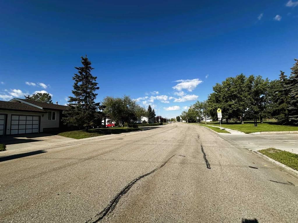 9541 88 Avenue  - Photo 15