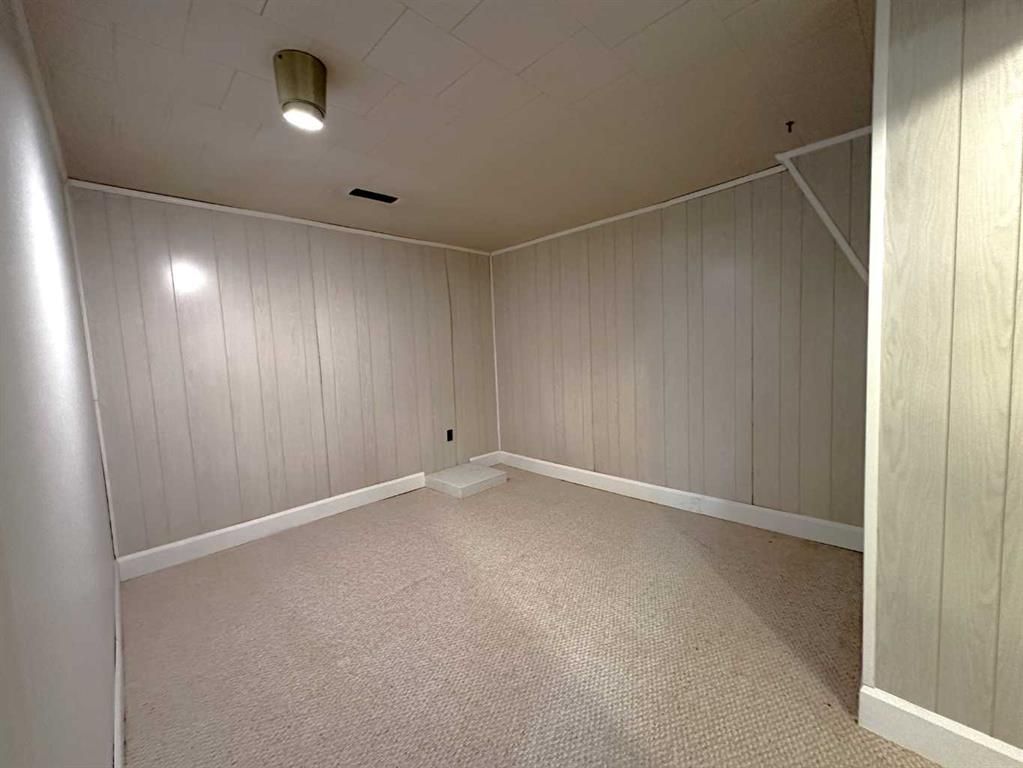 9541 88 Avenue  - Photo 49