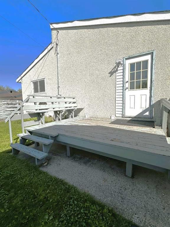 9541 88 Avenue  - Photo 5