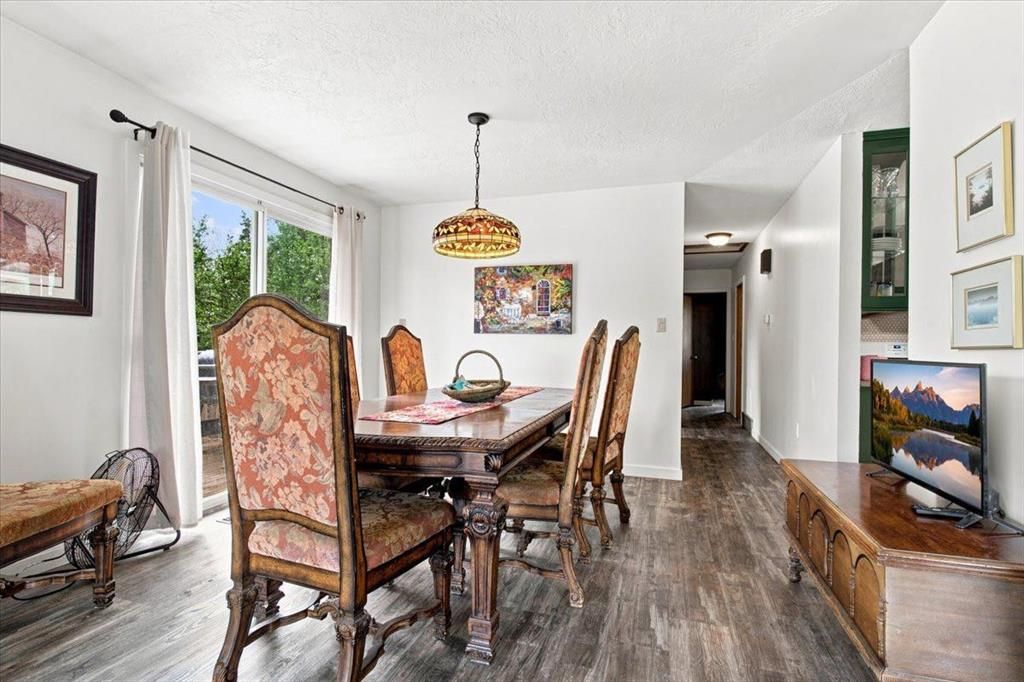 1121 5 Avenue  - Photo 10