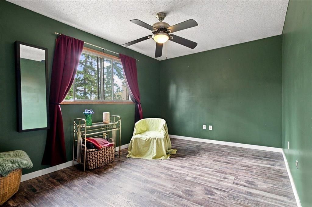 1121 5 Avenue  - Photo 15