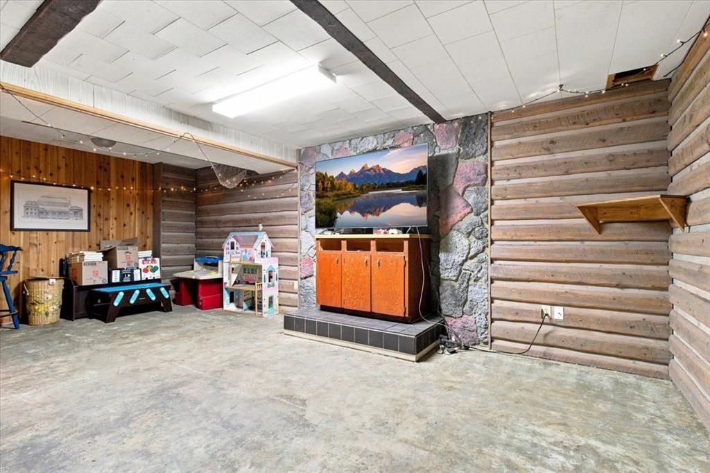 1121 5 Avenue  - Photo 19