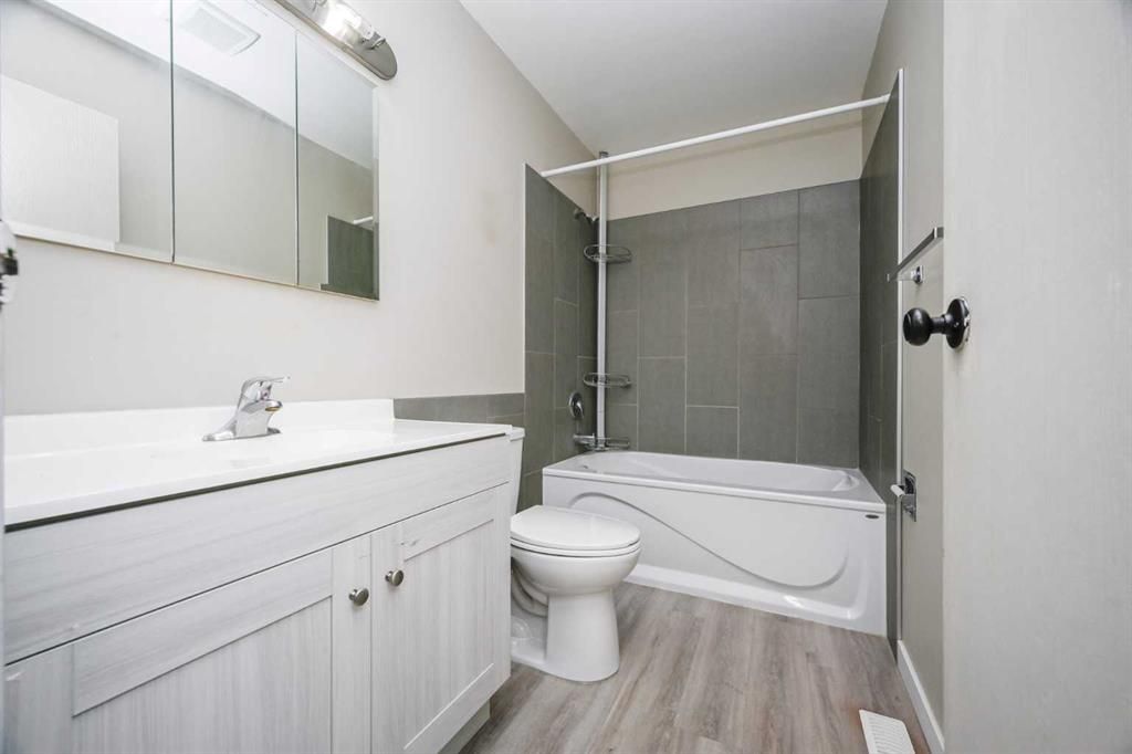 9340 67 Avenue  - Photo 17