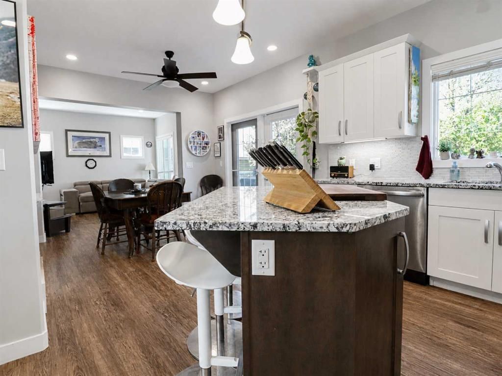 10118 96 Avenue   - Photo 16