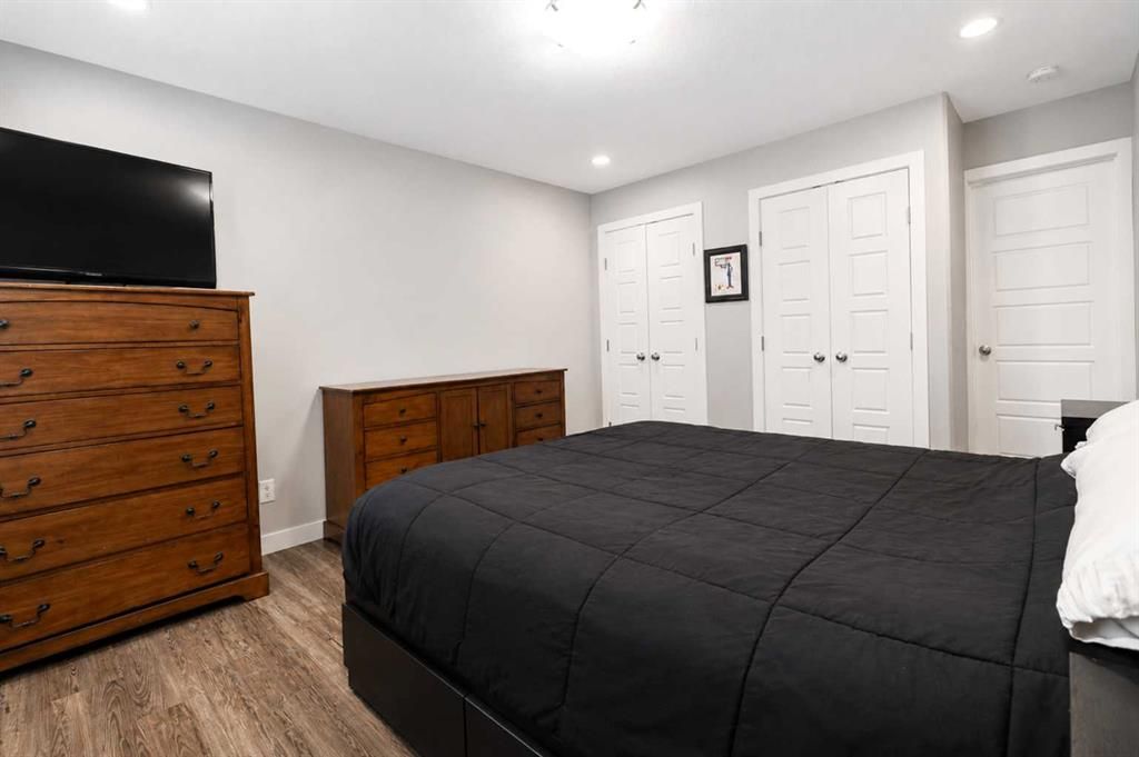 10118 96 Avenue   - Photo 29
