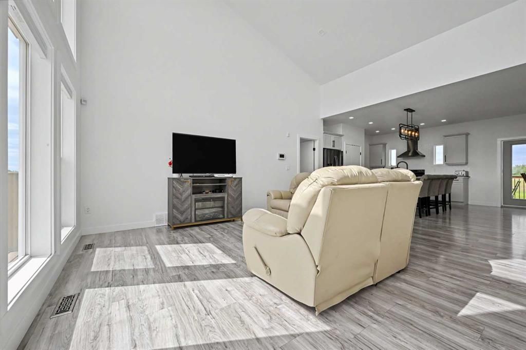 2,715049 Range Road 40   - Photo 5