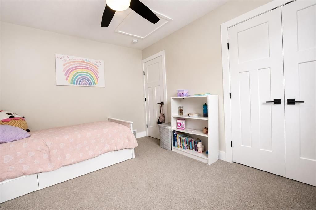 10725 150 Avenue  - Photo 12