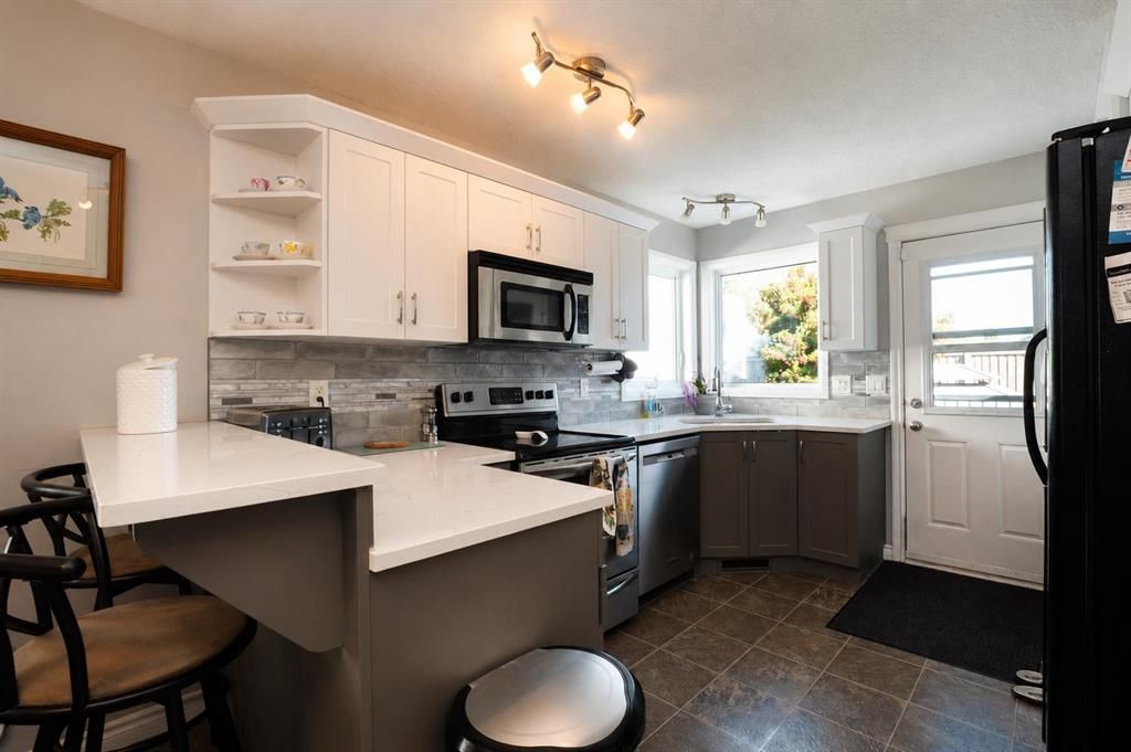 10934 67 Avenue  - Photo 8